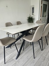 6 Seater Marble Effect Solid